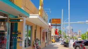 South Congress Avenue: El Alma Bohemia de Austin