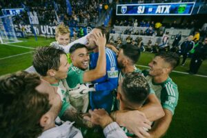 Brad Stuver brilla en la tanda de penales y clasifica a Austin FC a semifinales históricas de la U.S. Open Cup