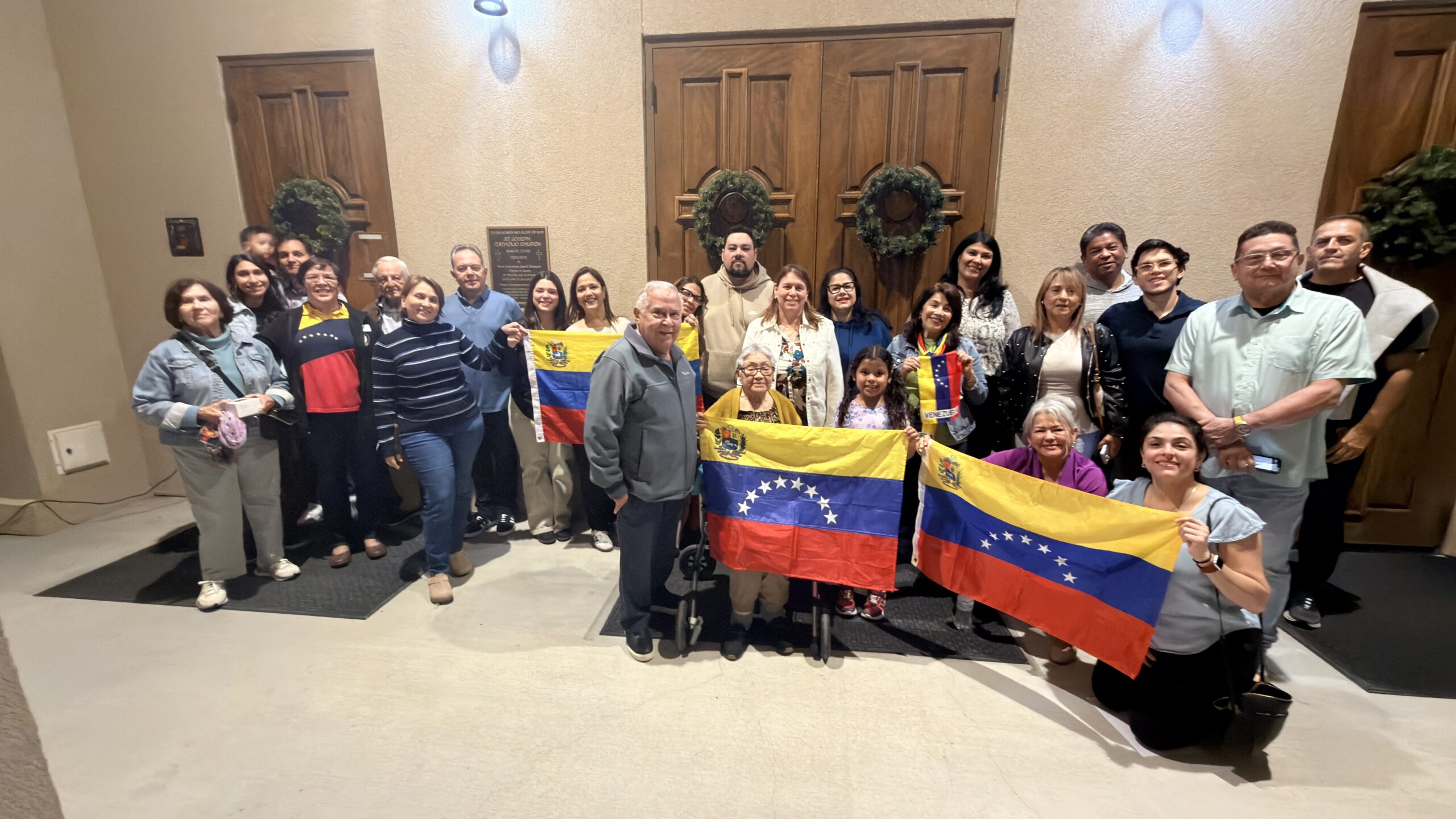 La comunidad venezolana en Austin celebró una Misa de Acción de Gracias por Venezuela y la libertad de presos políticos tras la captura de Maduro.